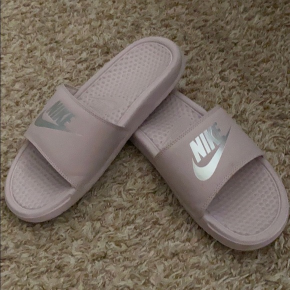 nike foam slides